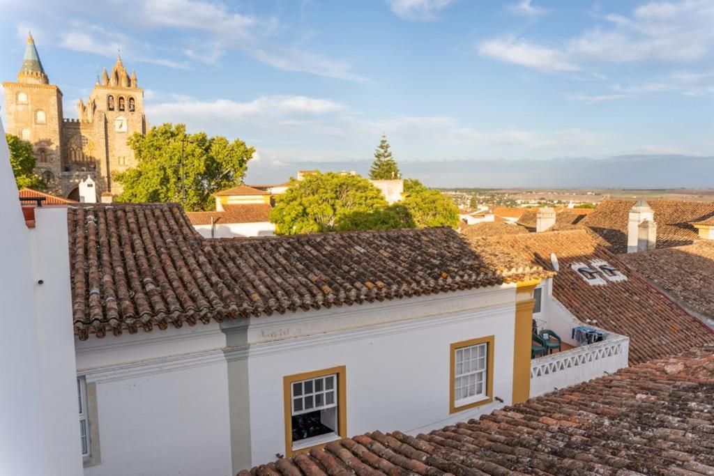 Guest House - Palacio Diana Evora Luaran gambar