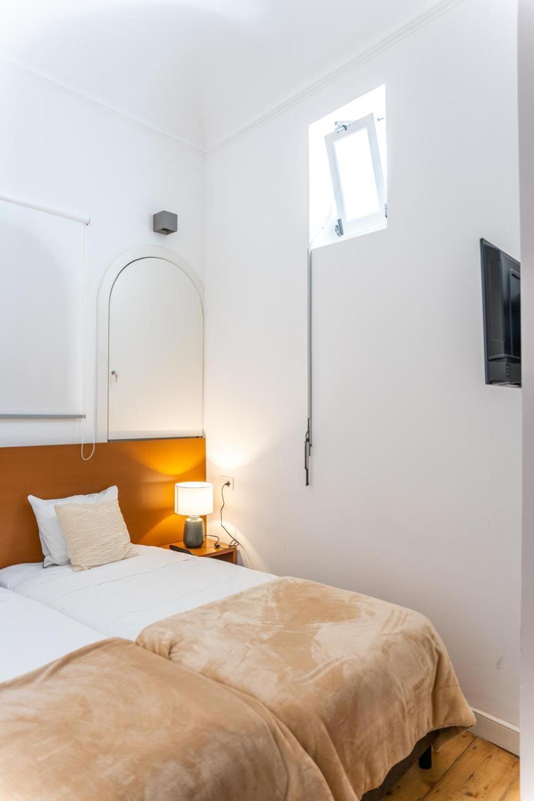 Guest House - Palacio Diana Evora Luaran gambar